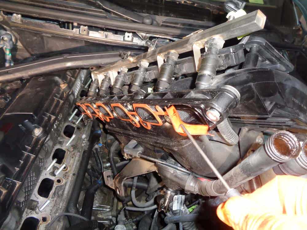 See U1528 in engine